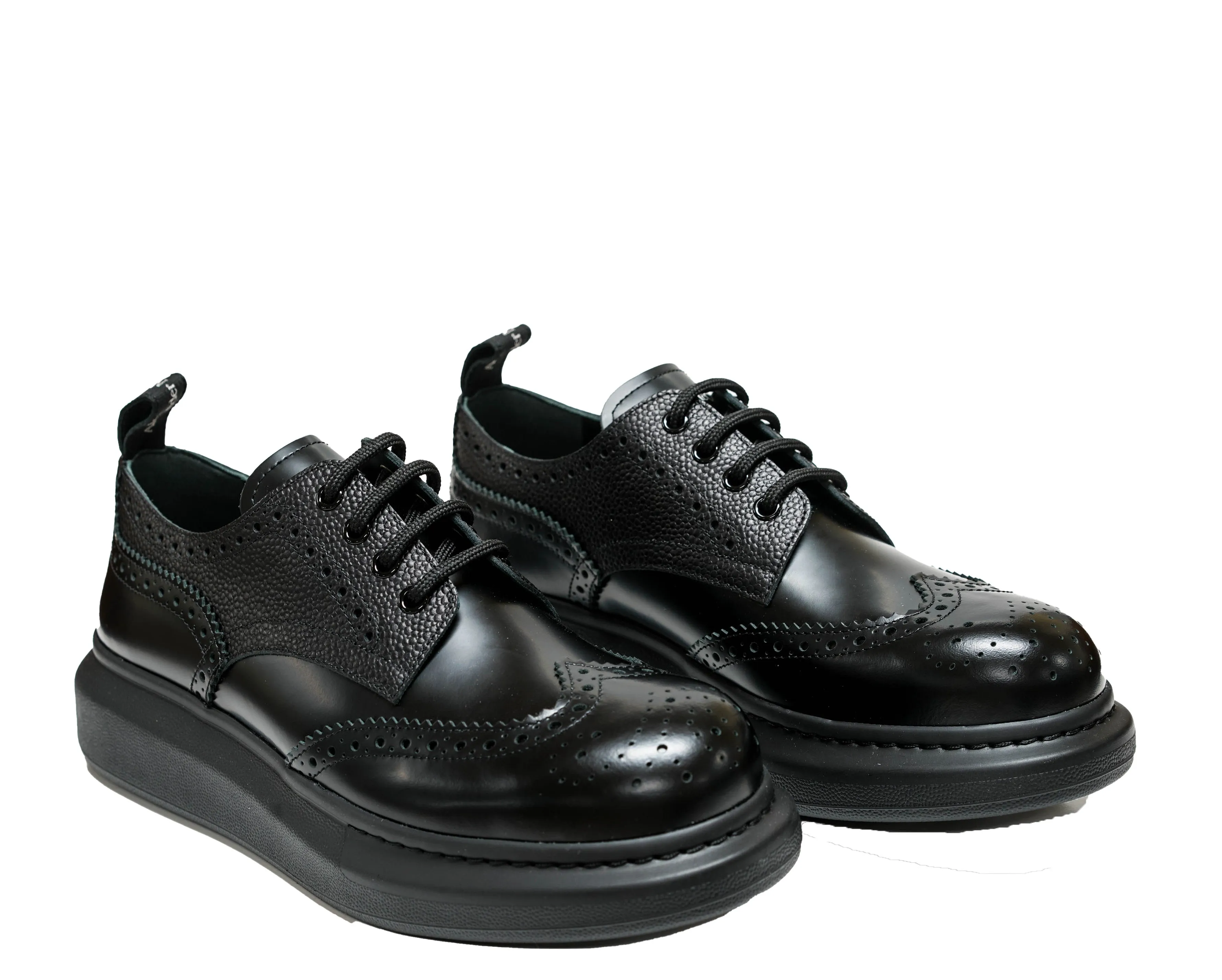 Alexander McQueen Men's Black Leather Hybrid Lace Up Brogue 586200 - 30% OFF