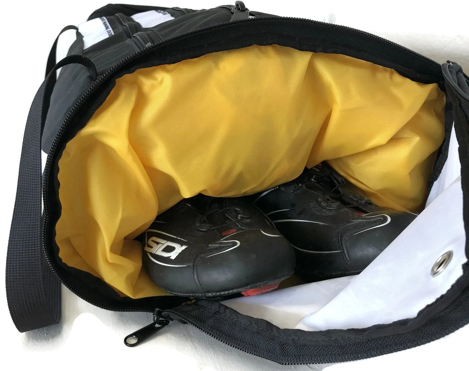 Bicycle World 2022 RACEDAY BAG™