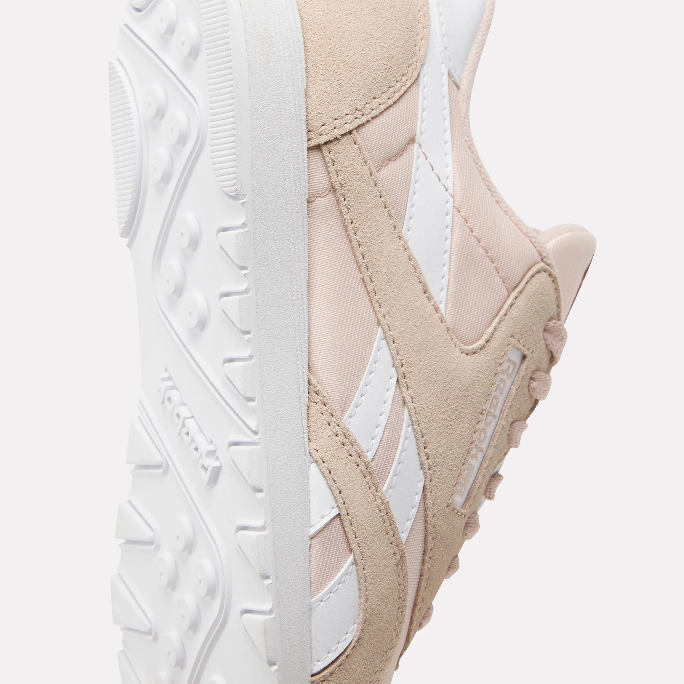 Cl Nylon Pink Stucco/White/White