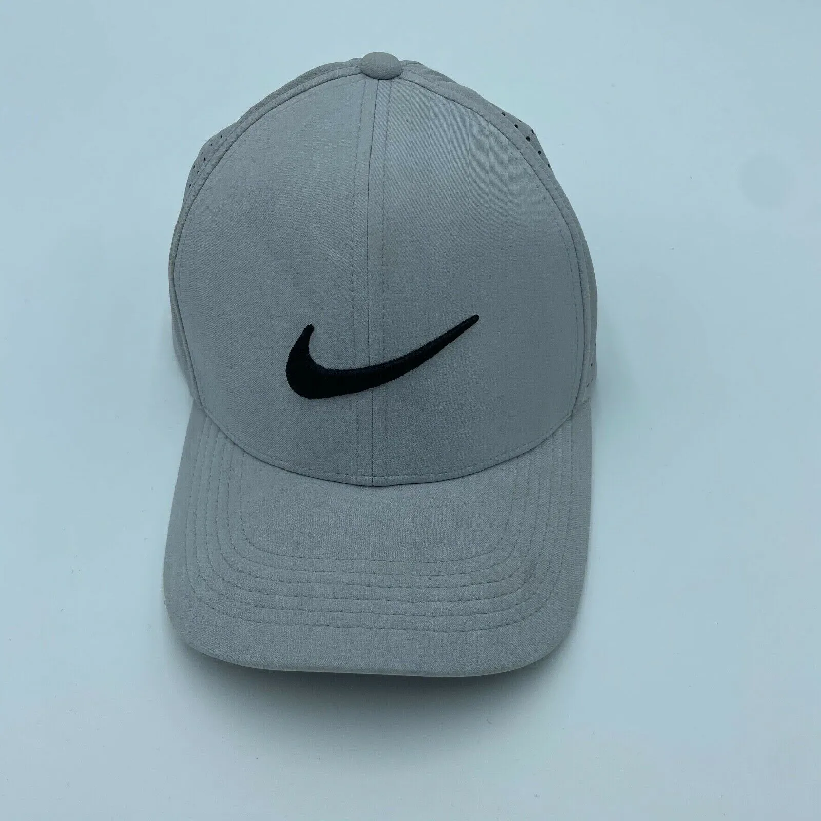 Nike Golf Tiger Woods Hat Cap Classic 99 Dri-Fit Gray 8924￼82-021 Size M/L