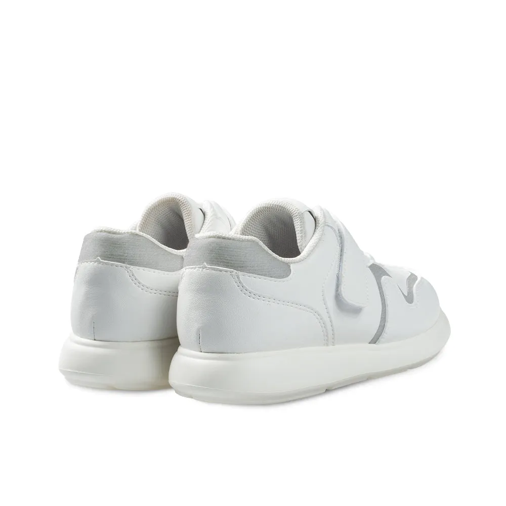 Parker Extra Lightweight Non-Slip Sneakers