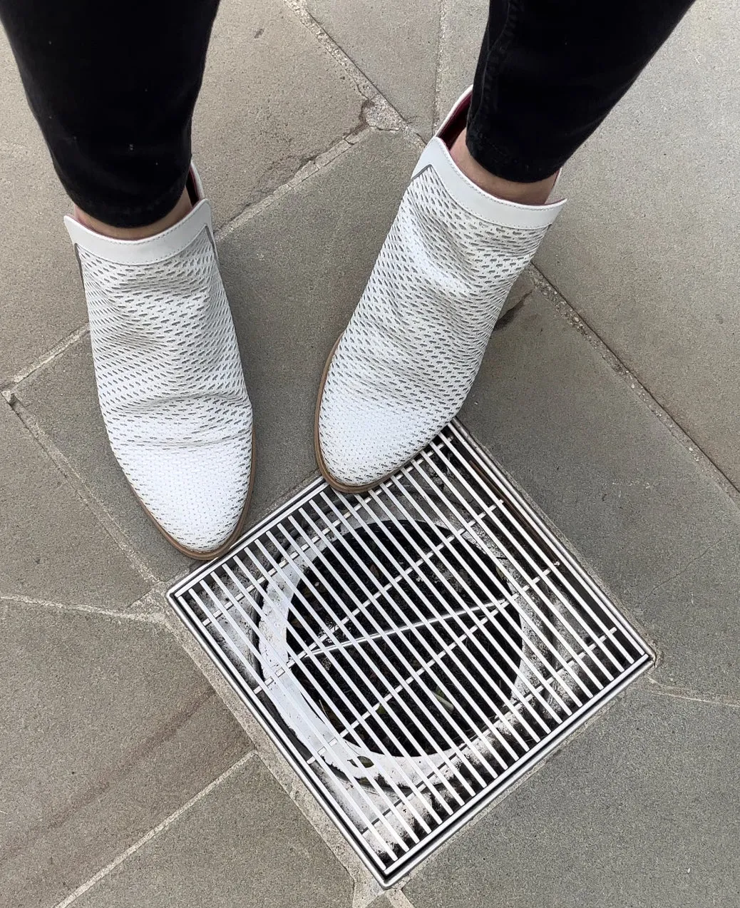 Plume - White Shimmer ankle boot