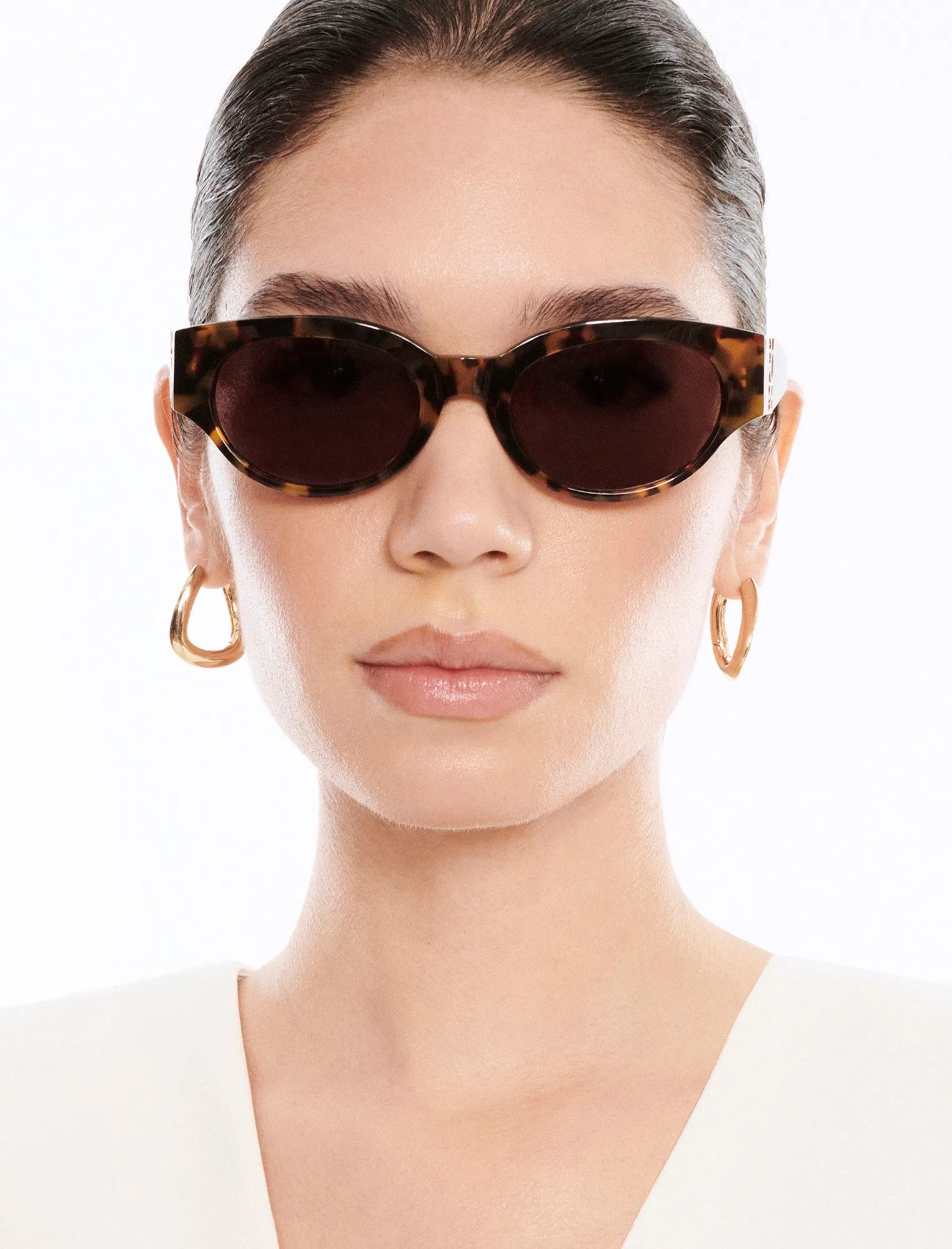 Signature Oval Icon Sunglasses