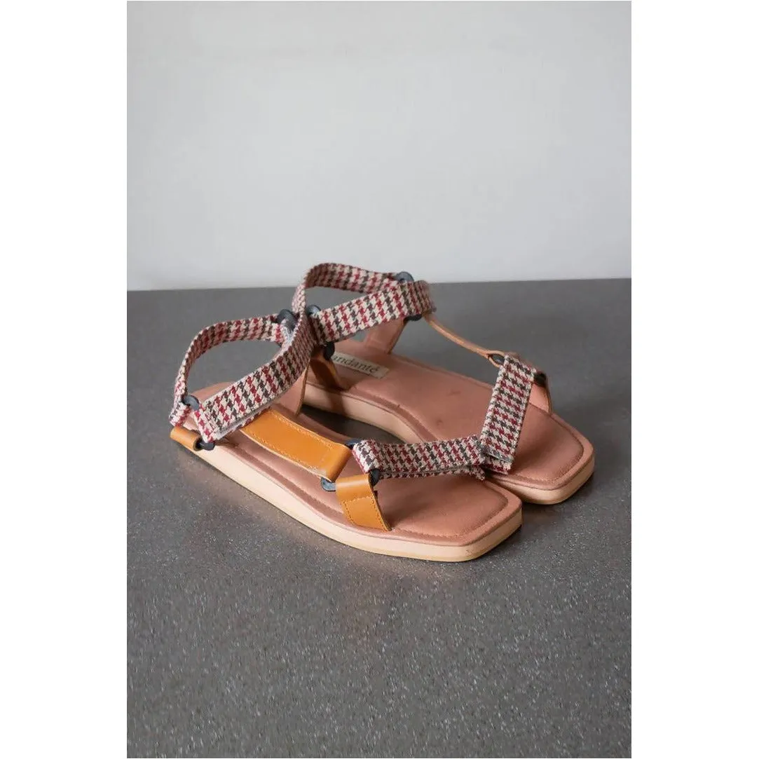 Sportif Sandals in Textile