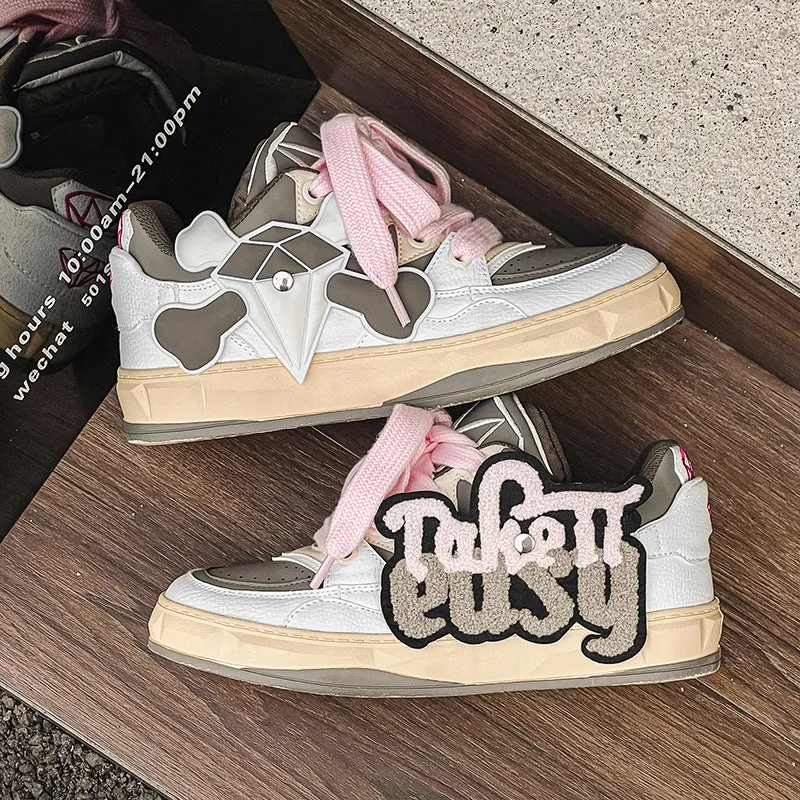 Trendy towel embroidered Velcro retro couple sneakers