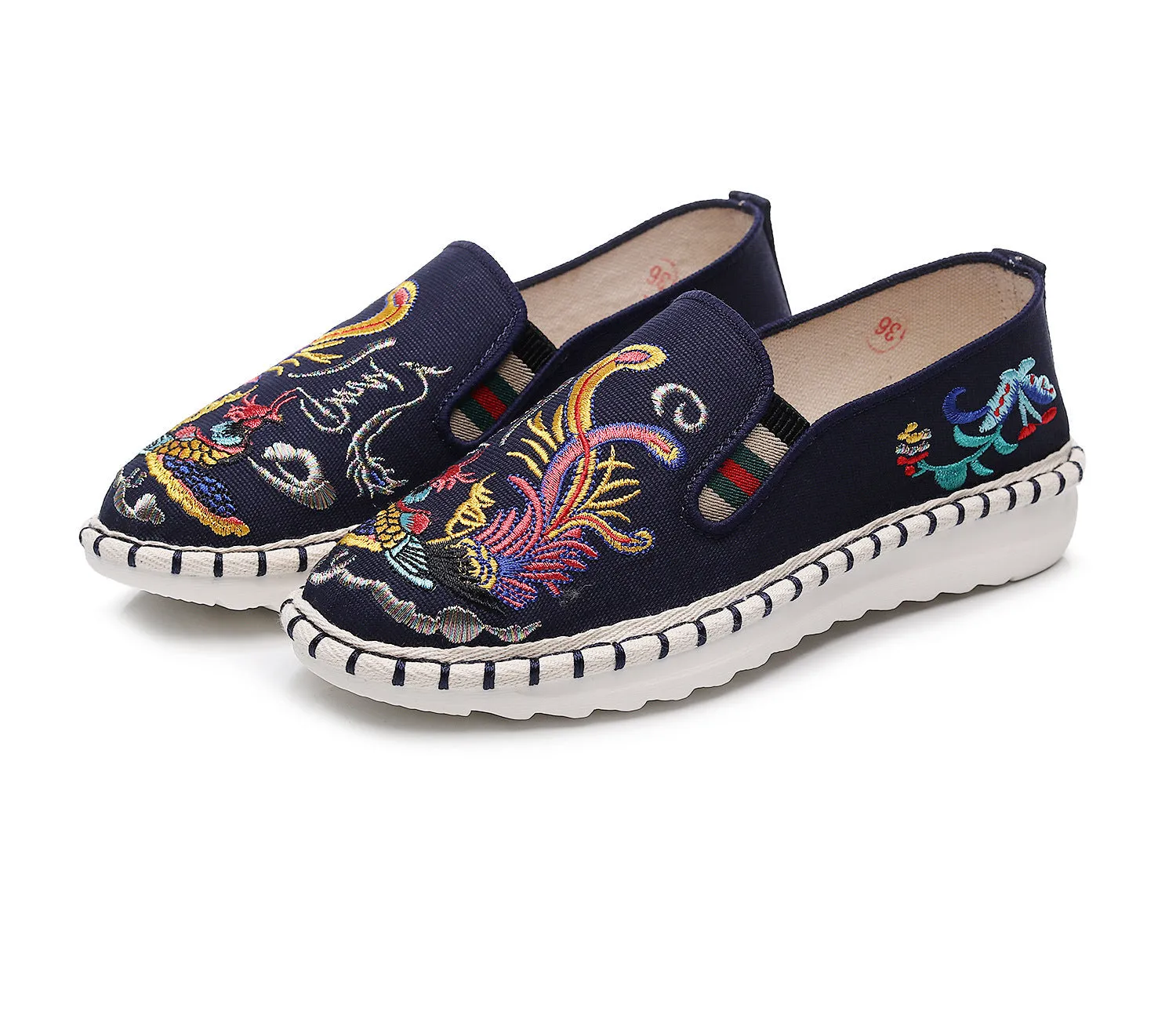 Women's Style Cloth Embroidered Flat Ancient Soft Canvas Shoes