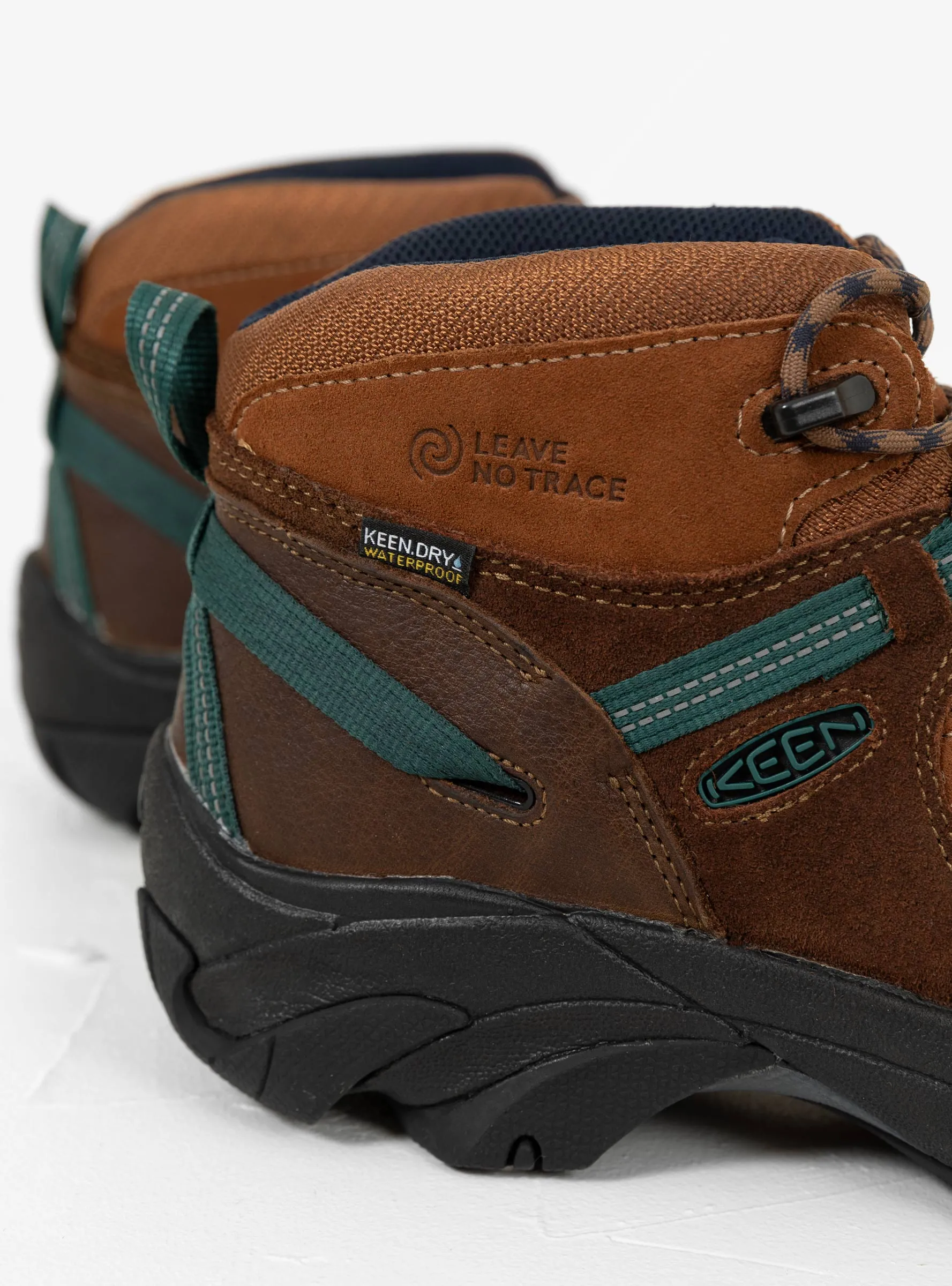 x Leave No Trace Targhee II Mid WP Brown